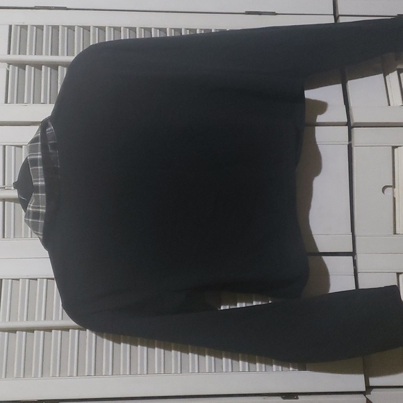 Girls crop top longsleeves with plaid color size 12-13Y - Picture 2 of 2